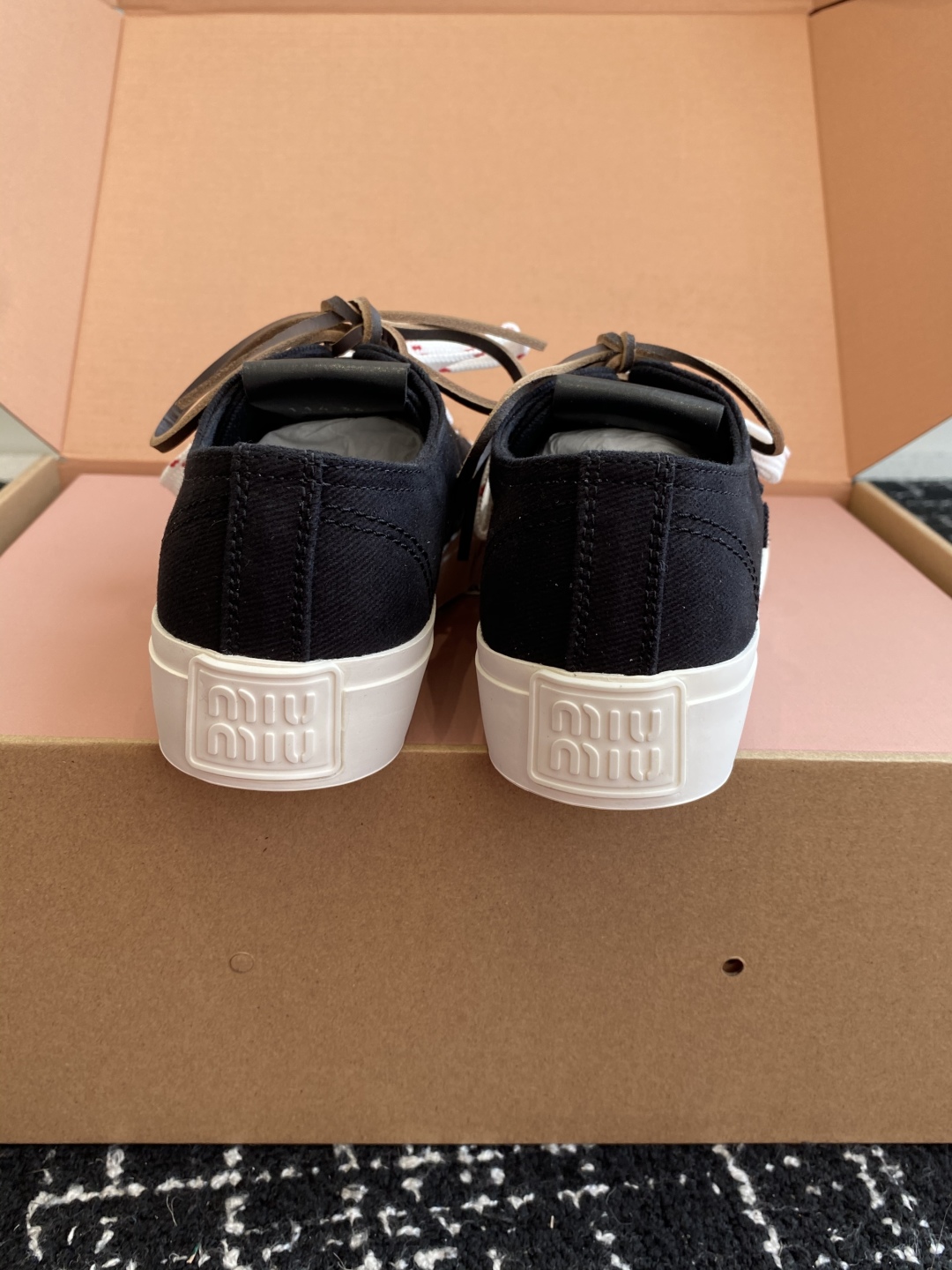 代购级（官网同步✈️盒包装）MiuMiu缪缪 25ss 最新款美式复古风 双鞋带 帆布 半拖 中绑 高绑