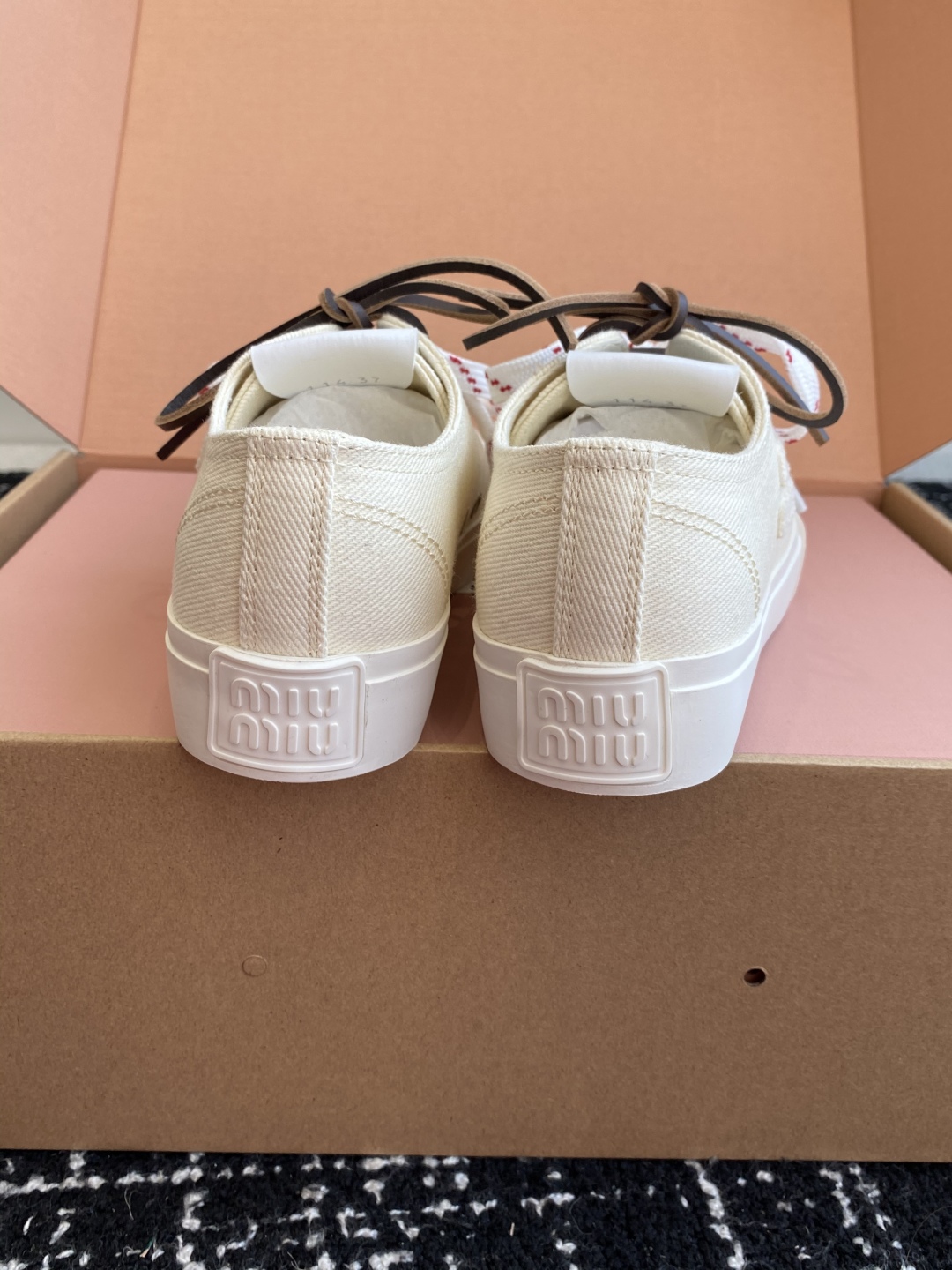 代购级（官网同步✈️盒包装）MiuMiu缪缪 25ss 最新款美式复古风 双鞋带 帆布 半拖 中绑 高绑