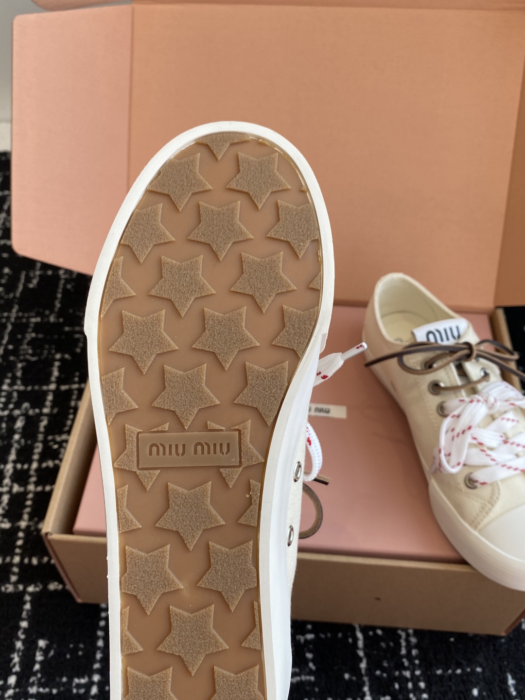 代购级（官网同步✈️盒包装）MiuMiu缪缪 25ss 最新款美式复古风 双鞋带 帆布 半拖 中绑 高绑