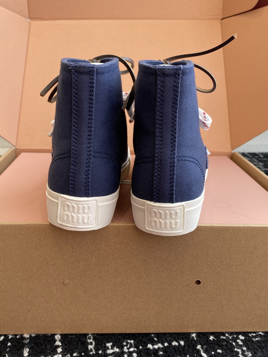 代购级（官网同步✈️盒包装）MiuMiu缪缪 25ss 最新款美式复古风 双鞋带 帆布 半拖 中绑 高绑