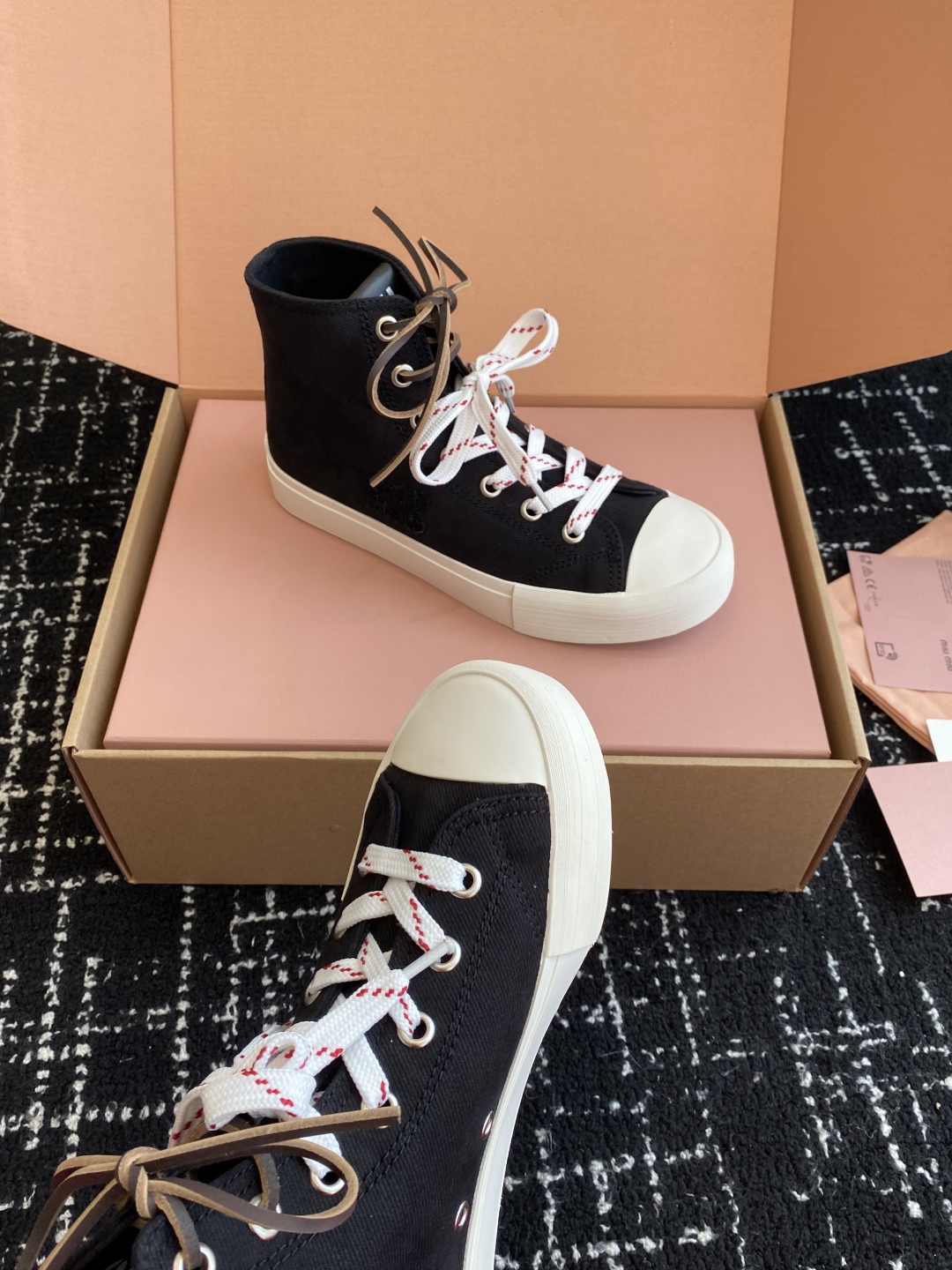 代购级（官网同步✈️盒包装）MiuMiu缪缪 25ss 最新款美式复古风 双鞋带 帆布 半拖 中绑 高绑