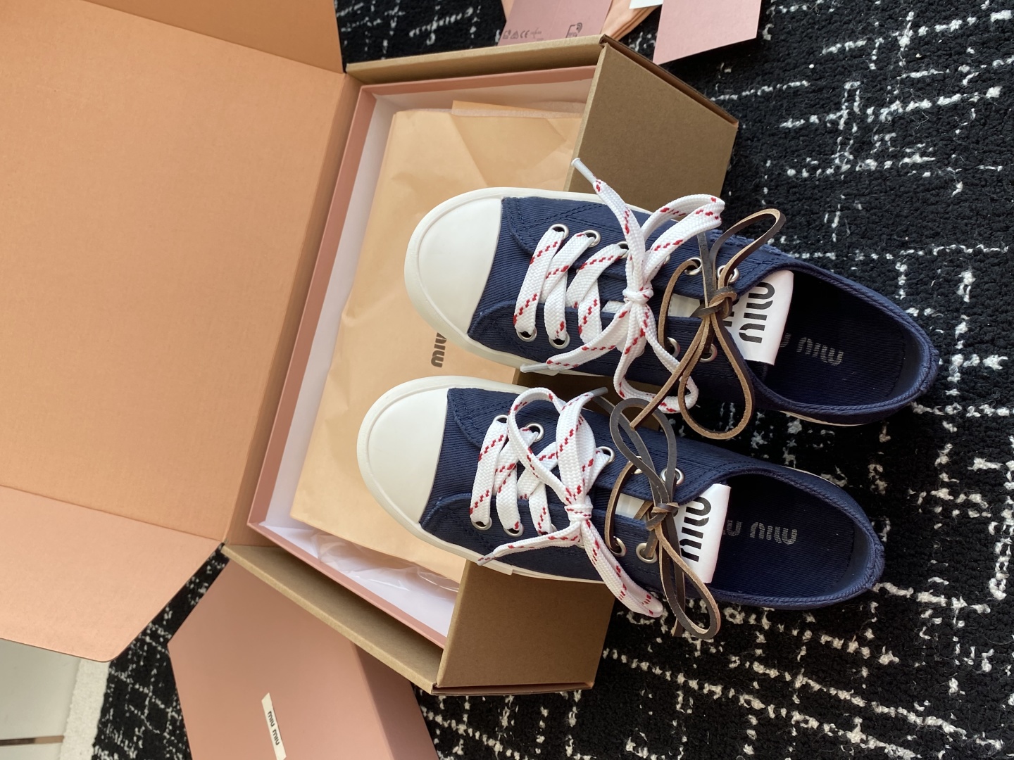 代购级（官网同步✈️盒包装）MiuMiu缪缪 25ss 最新款美式复古风 双鞋带 帆布 半拖 中绑 高绑