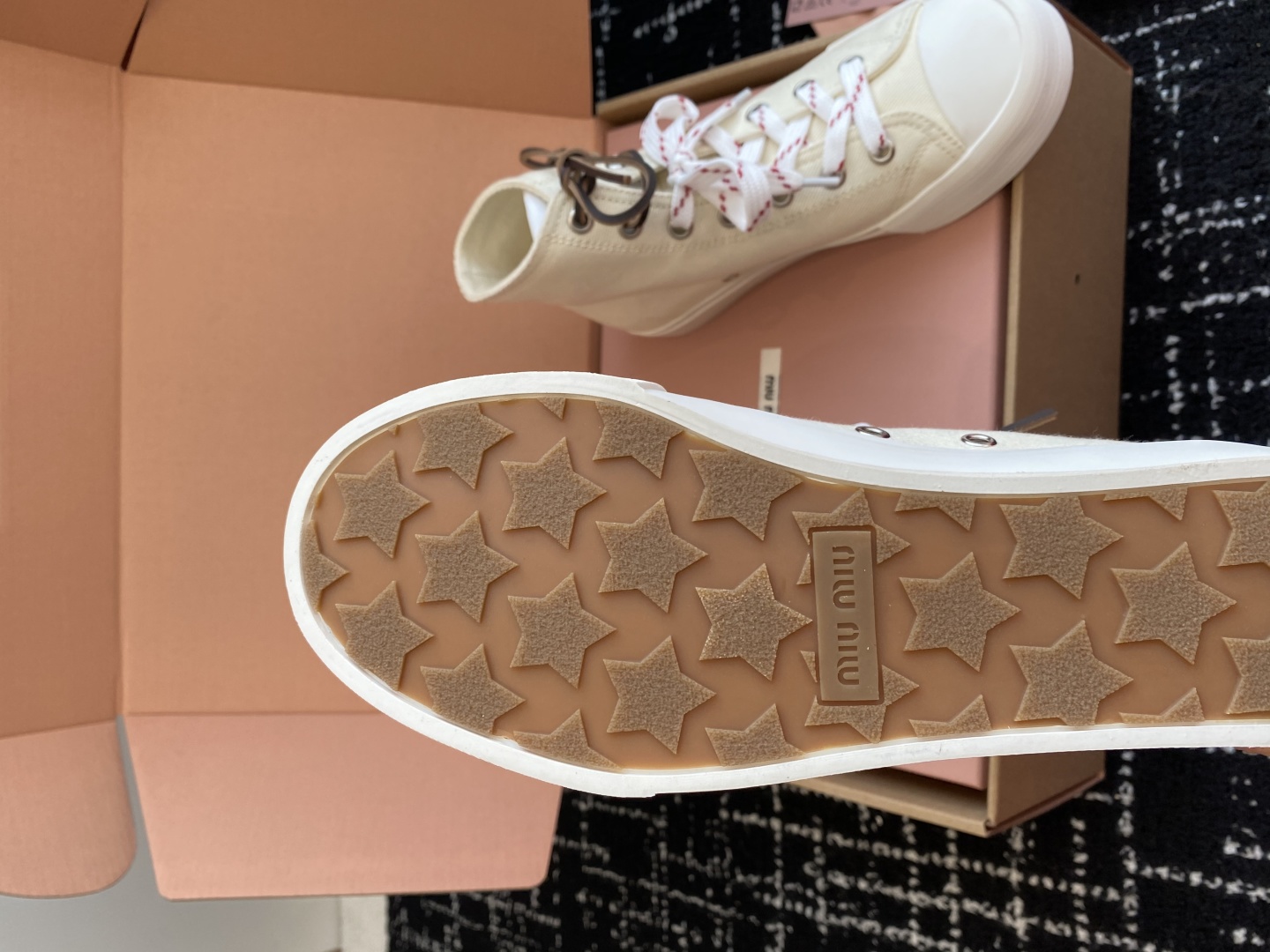 代购级（官网同步✈️盒包装）MiuMiu缪缪 25ss 最新款美式复古风 双鞋带 帆布 半拖 中绑 高绑