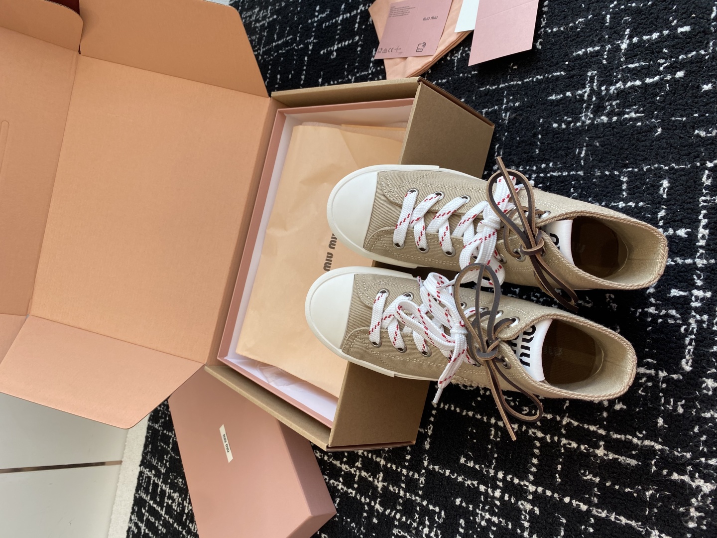 代购级（官网同步✈️盒包装）MiuMiu缪缪 25ss 最新款美式复古风 双鞋带 帆布 半拖 中绑 高绑