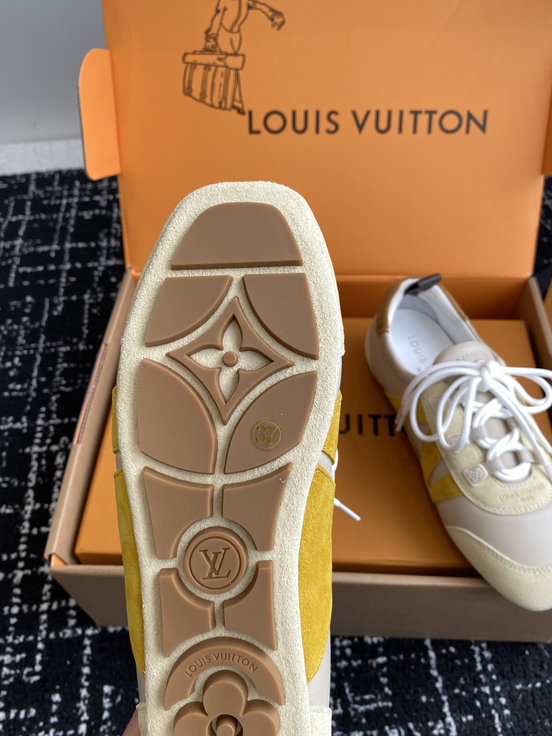 代购级（官网同步✈️盒包装）
Louis Vuitton路易威登驴牌春夏Sneakerina系列 芭蕾运