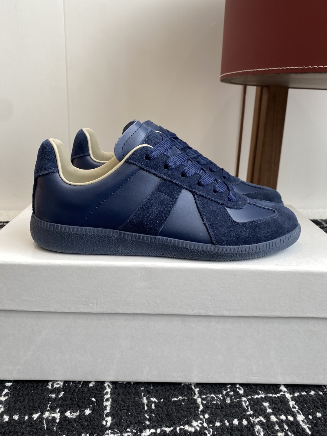 代购级
MaisonMargiela MM6 马吉拉 情侣款 喷墨 涂鸦 帆布 德训鞋 休闲 运动鞋

