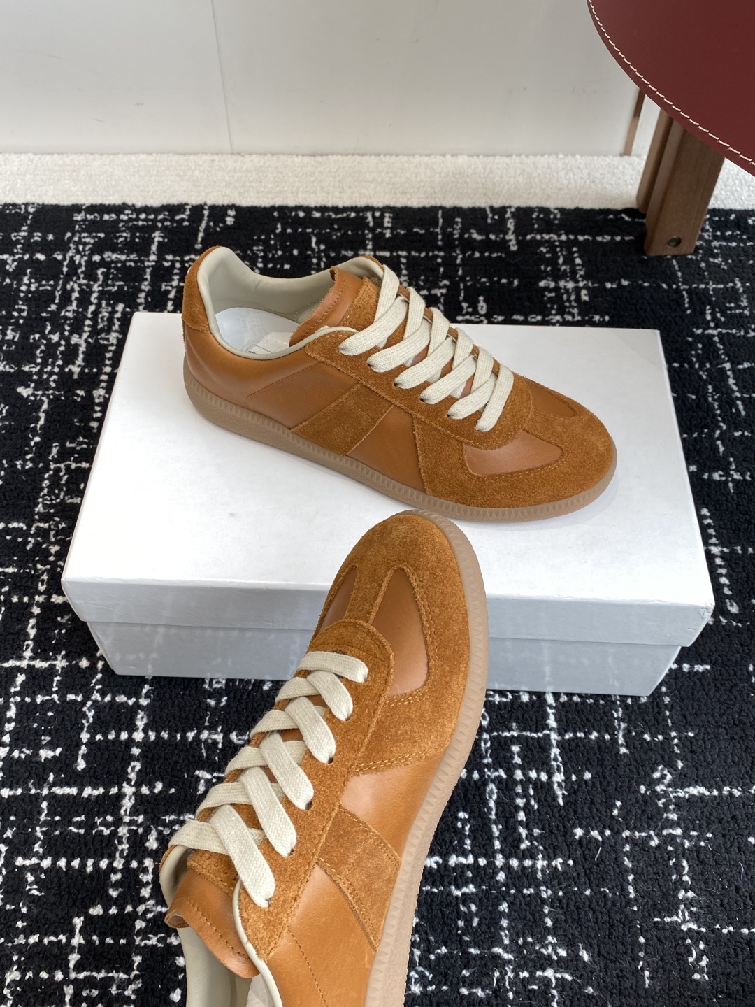 代购级
MaisonMargiela MM6 马吉拉 情侣款 喷墨 涂鸦 帆布 德训鞋 休闲 运动鞋