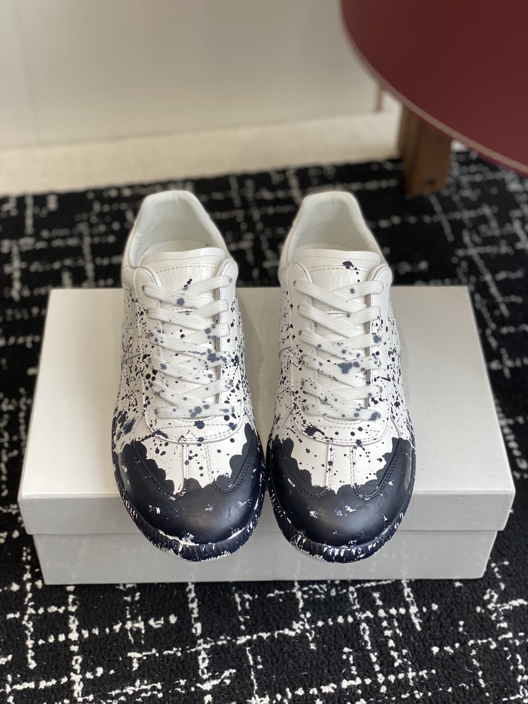 代购级
MaisonMargiela MM6 马吉拉 情侣款 喷墨 涂鸦 帆布 德训鞋 休闲 运动鞋