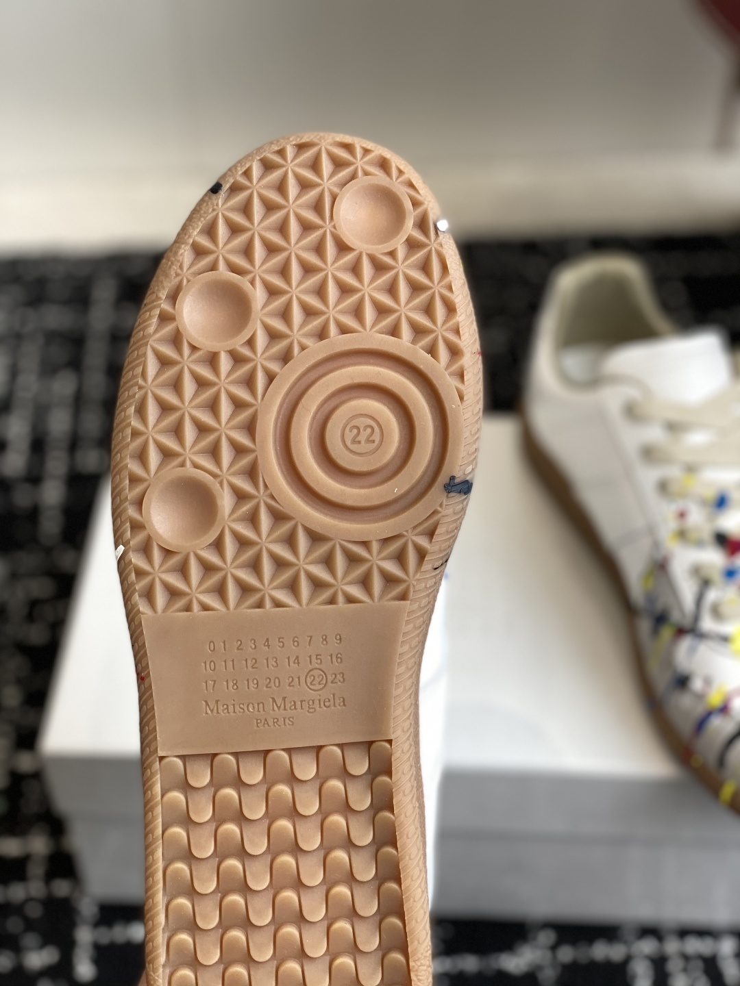 代购级
MaisonMargiela MM6 马吉拉 情侣款 喷墨 涂鸦 帆布 德训鞋 休闲 运动鞋