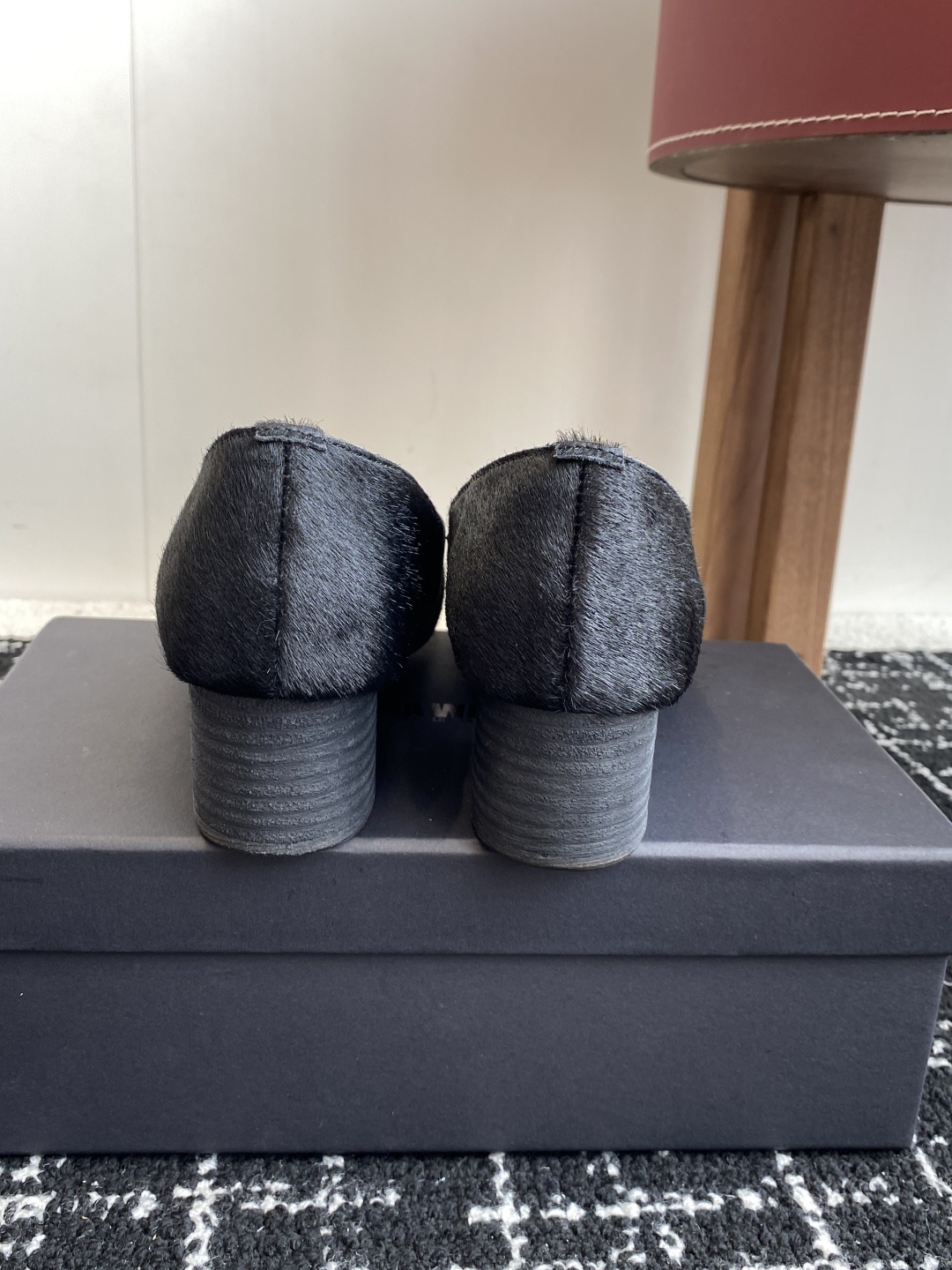 代购级
又加新色了 Uma Wang经典款复古做旧芭蕾舞鞋
专柜一上全部断货,难买程度堪比guidi稀