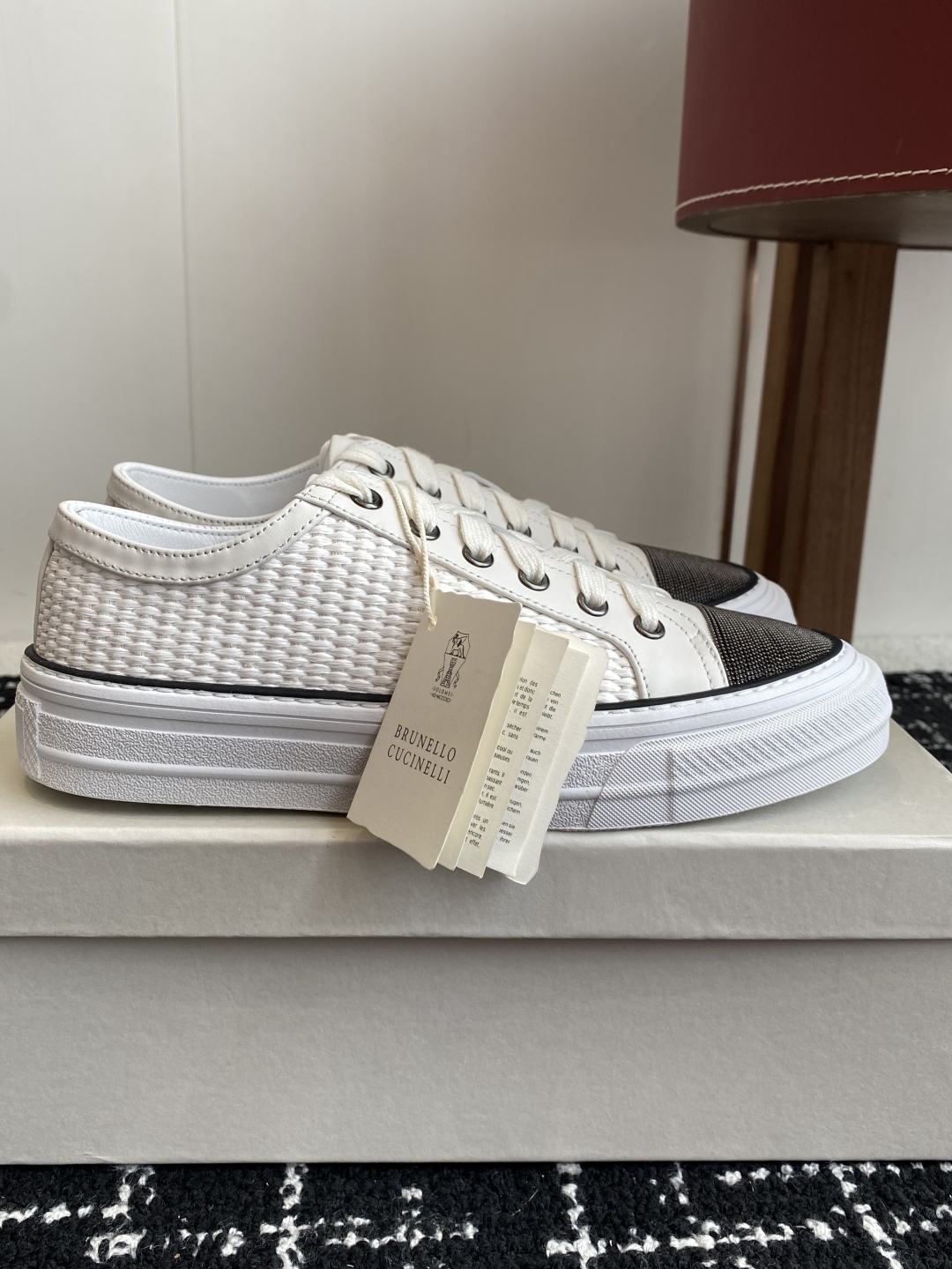 代购级
Brunello Cucinelli 25ss最新 Bc 系带 休闲鞋 

鞋面进口麂皮/特殊工