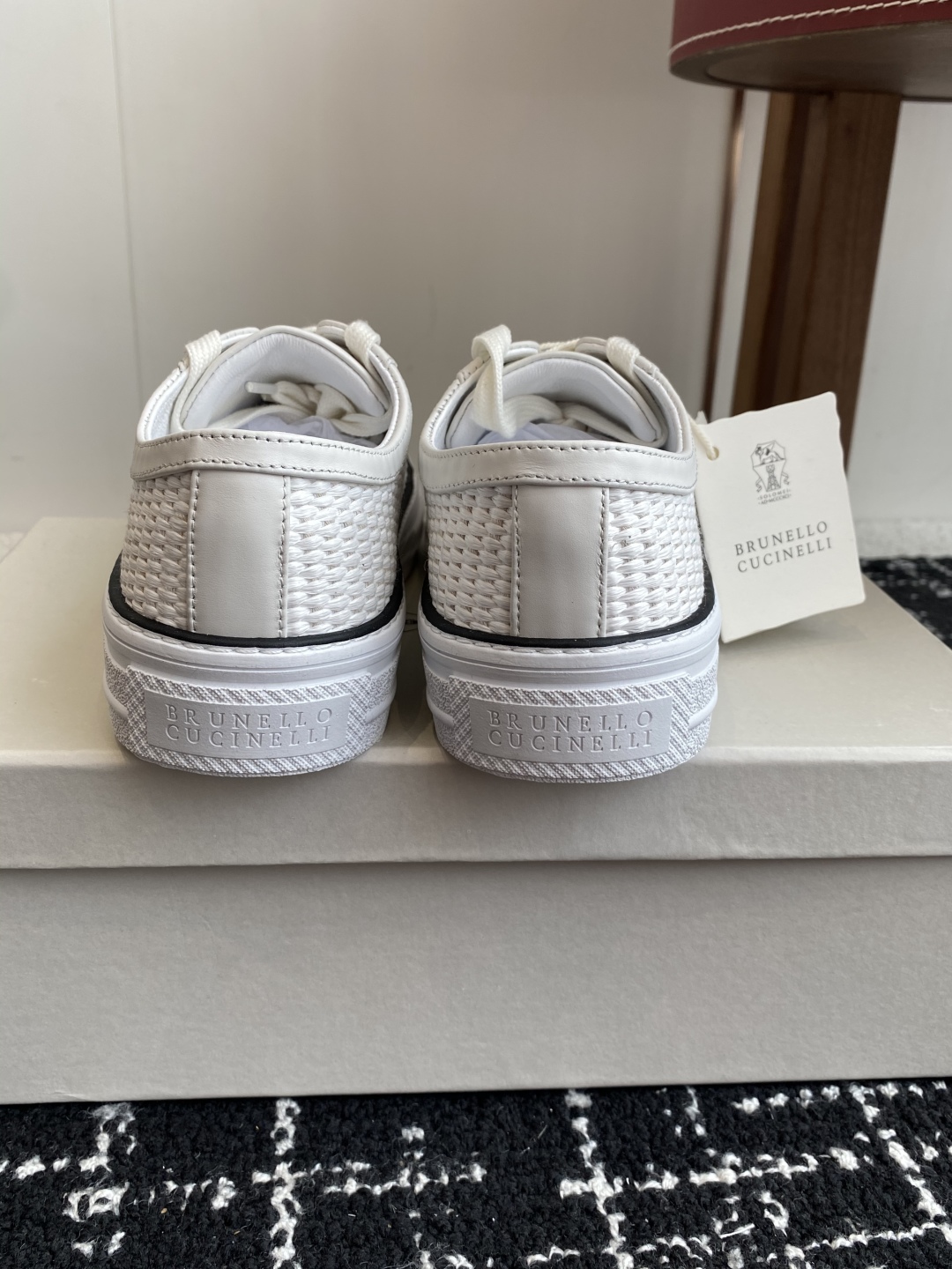代购级
Brunello Cucinelli 25ss最新 Bc 系带 休闲鞋 

鞋面进口麂皮/特殊工