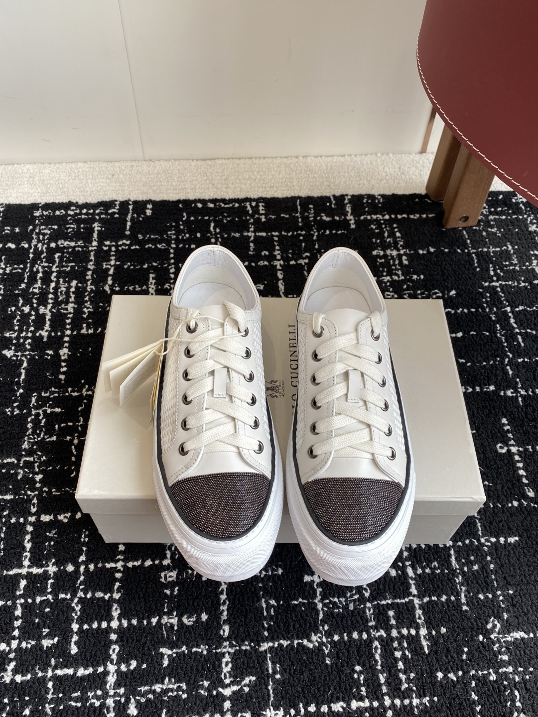 代购级
Brunello Cucinelli 25ss最新 Bc 系带 休闲鞋 

鞋面进口麂皮/特殊工