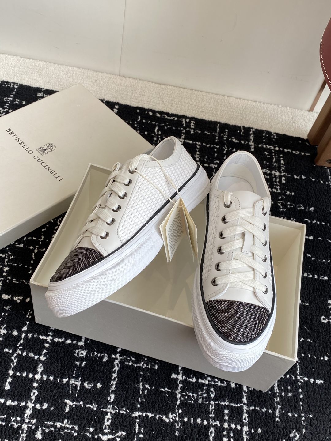 代购级
Brunello Cucinelli 25ss最新 Bc 系带 休闲鞋 

鞋面进口麂皮/特殊工