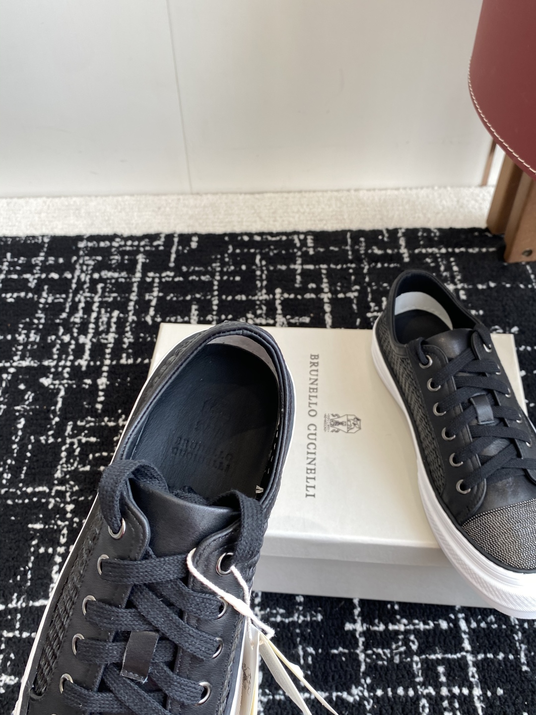 代购级
Brunello Cucinelli 25ss最新 Bc 系带 休闲鞋 

鞋面进口麂皮/特殊工