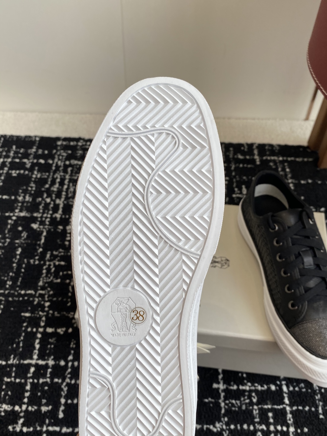 代购级
Brunello Cucinelli 25ss最新 Bc 系带 休闲鞋 

鞋面进口麂皮/特殊工