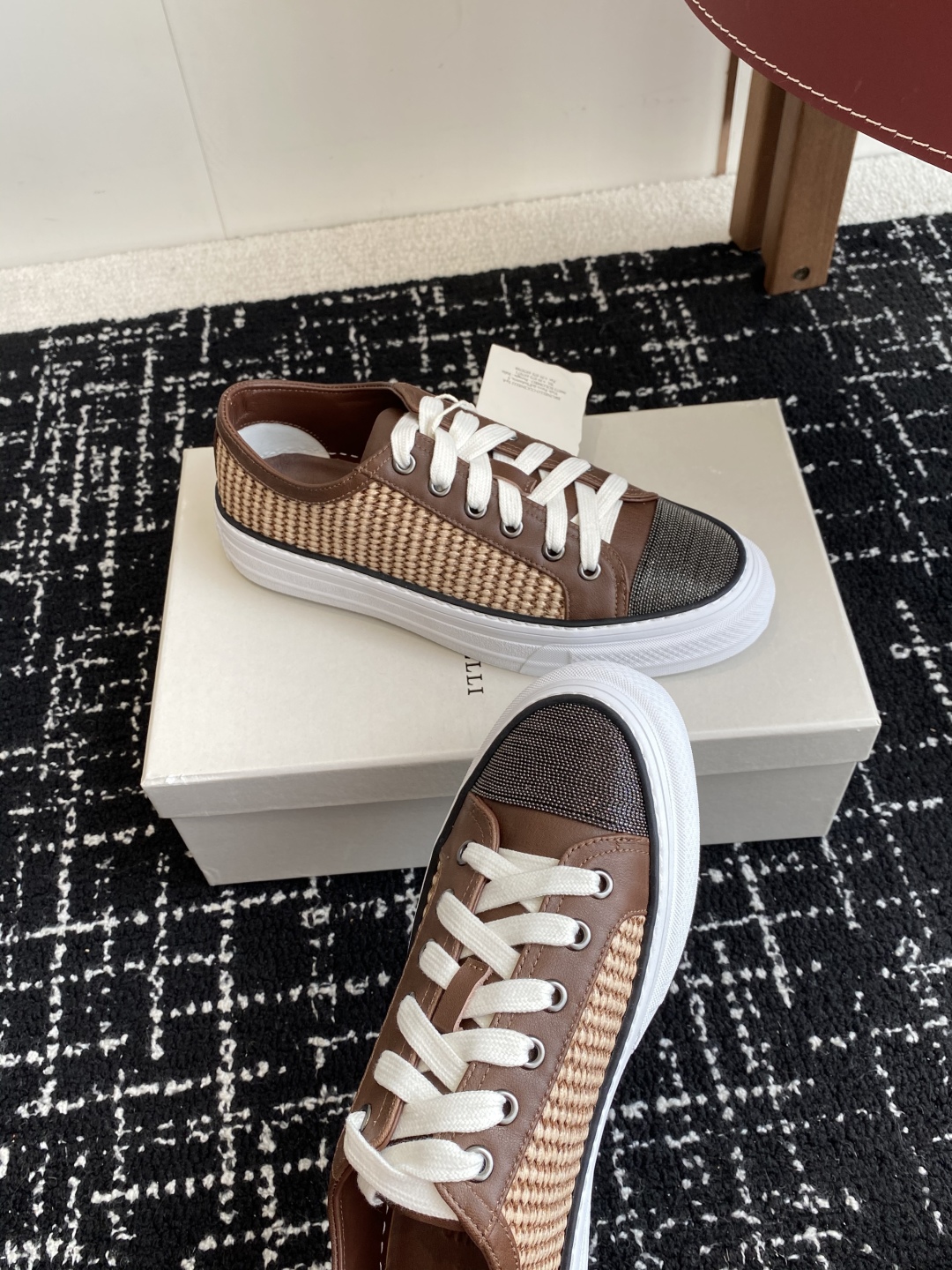 代购级
Brunello Cucinelli 25ss最新 Bc 系带 休闲鞋 

鞋面进口麂皮/特殊工