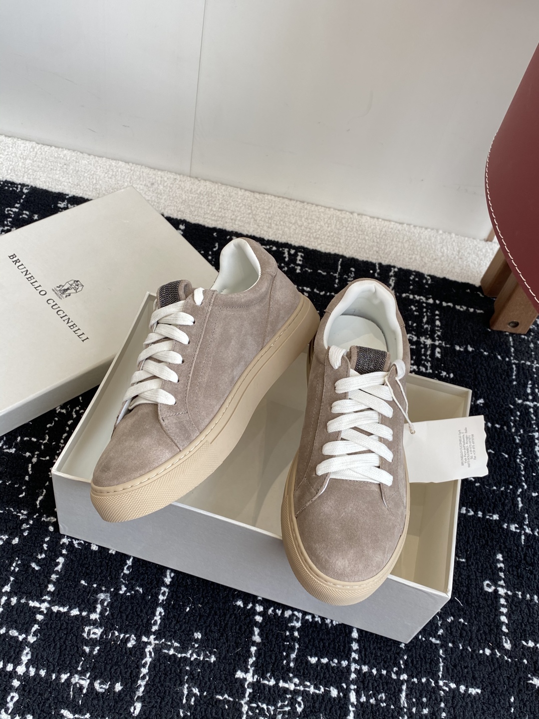代购级
Brunello Cucinelli 25ss最新 Bc 系带 休闲鞋 

鞋面进口麂皮/内里进