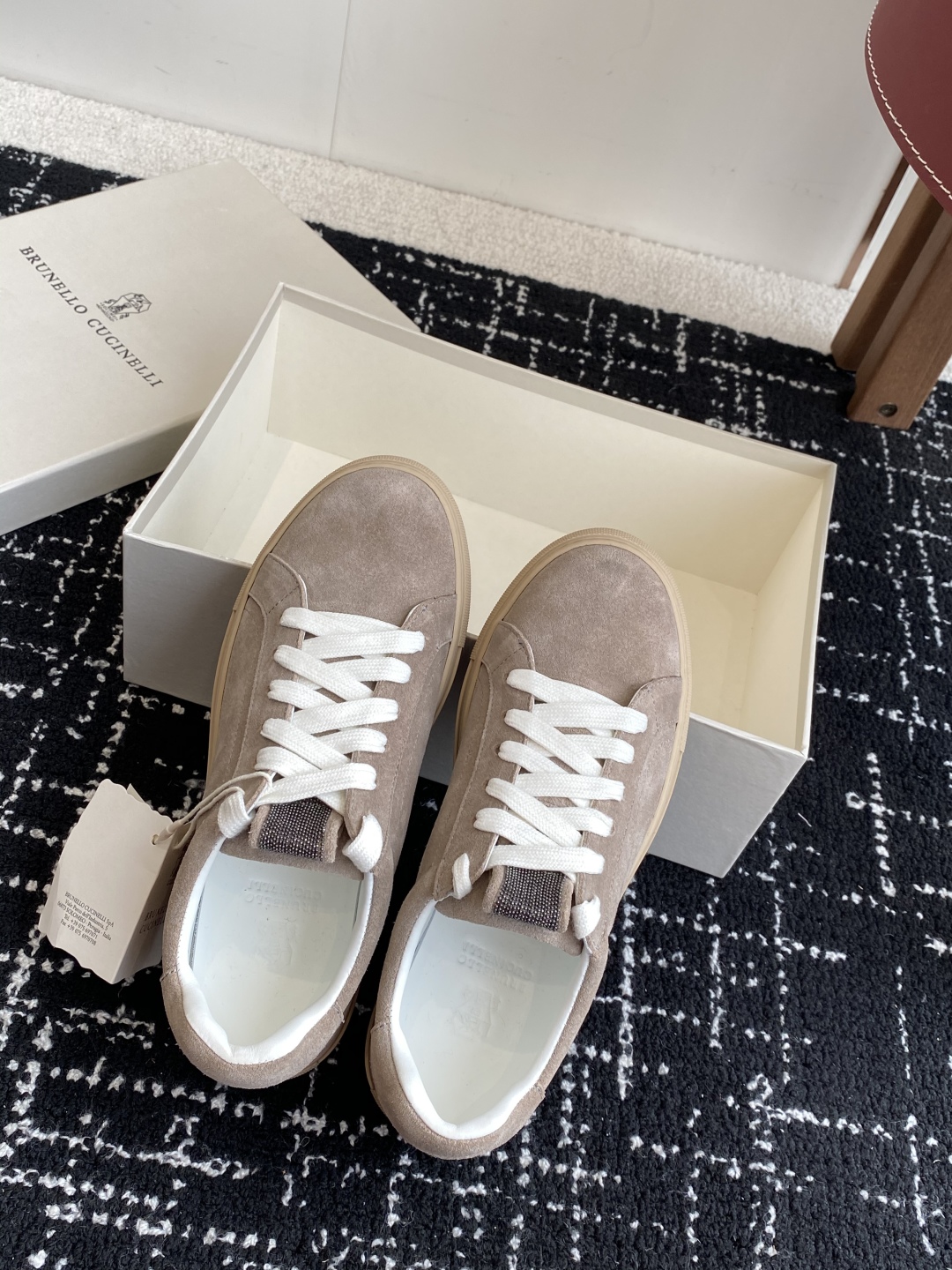 代购级
Brunello Cucinelli 25ss最新 Bc 系带 休闲鞋 

鞋面进口麂皮/内里进