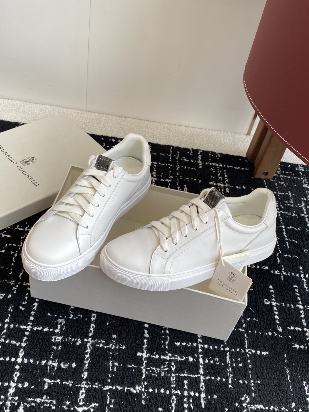 代购级
Brunello Cucinelli 25ss最新 Bc 系带 休闲鞋 

鞋面进口麂皮/内里进