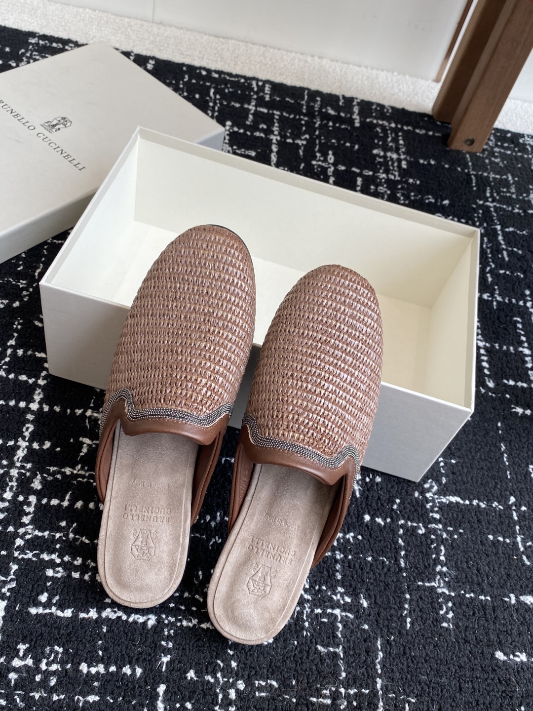 
Brunello Cucinelli 25ss 春夏新款 编织半拖 乐福鞋‼

BC是意大利知名品牌，