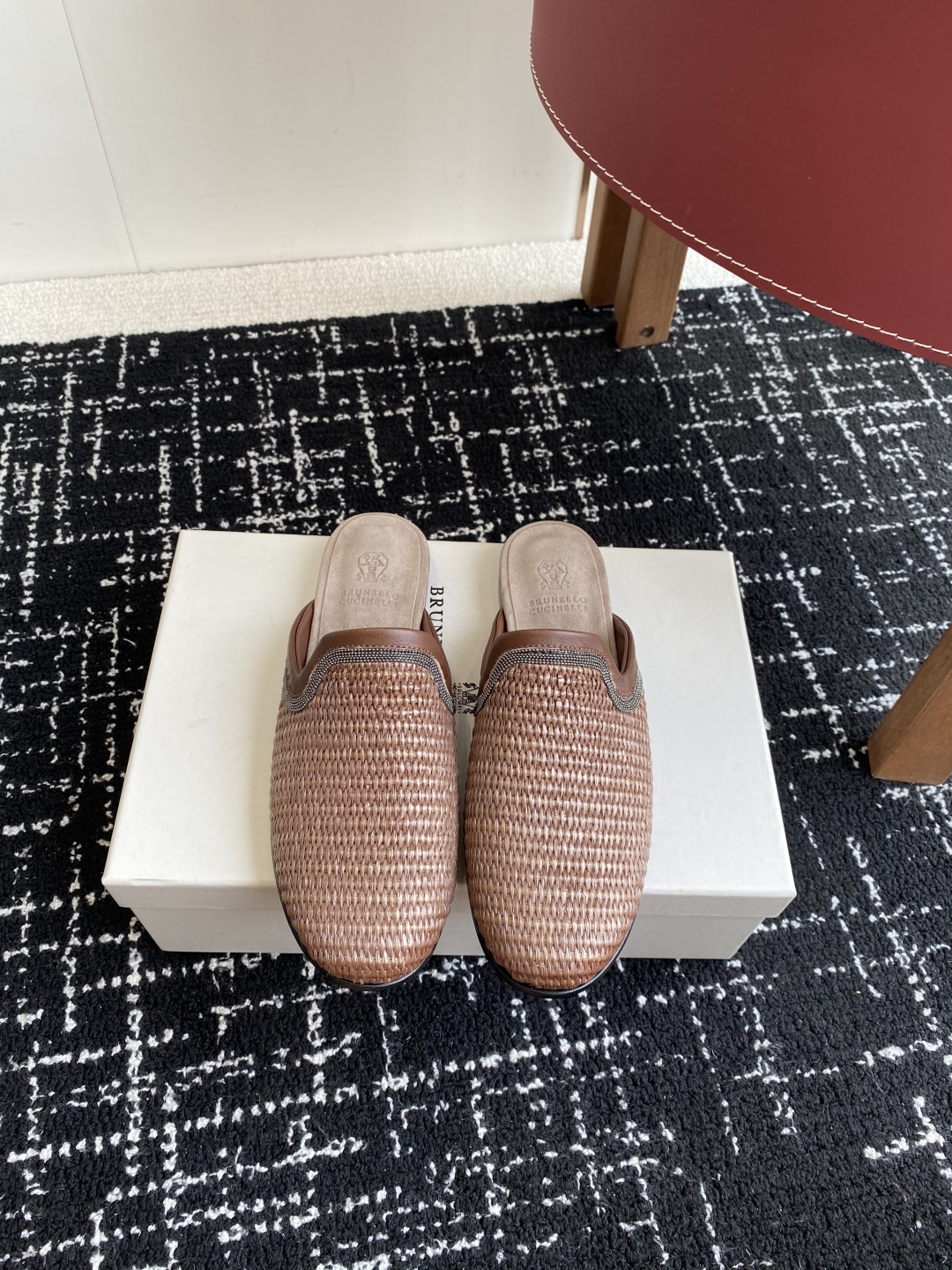 
Brunello Cucinelli 25ss 春夏新款 编织半拖 乐福鞋‼

BC是意大利知名品牌，