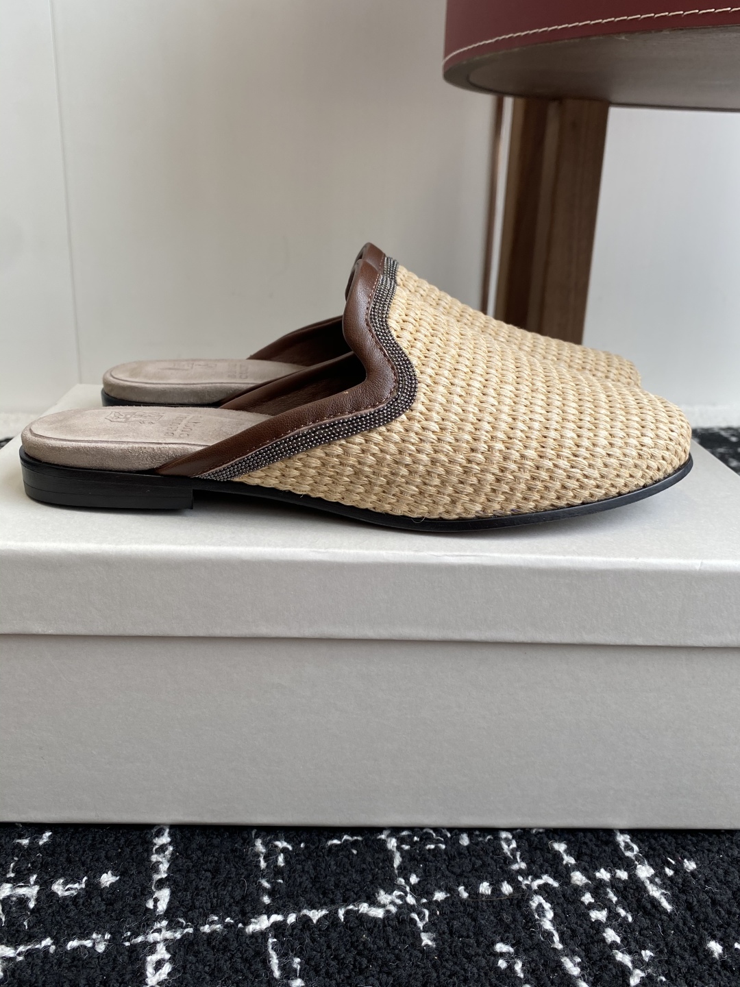 
Brunello Cucinelli 25ss 春夏新款 编织半拖 乐福鞋‼

BC是意大利知名品牌，
