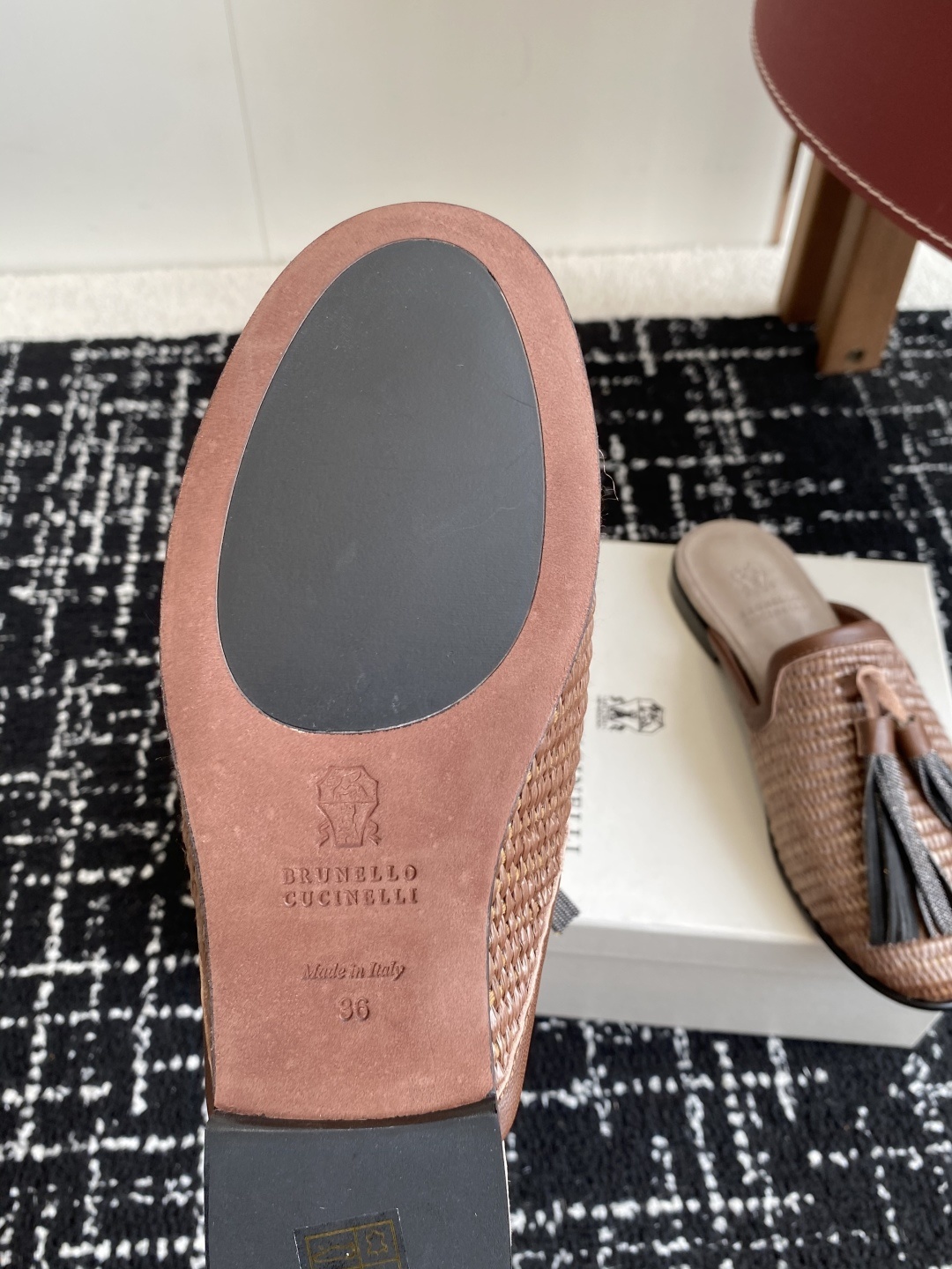 Brunello Cucinelli 25ss 春夏新款 编织半拖 乐福鞋‼
BC是意大利知名品牌,