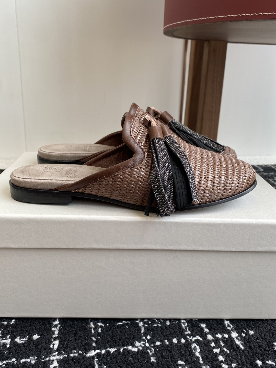 Brunello Cucinelli 25ss 春夏新款 编织半拖 乐福鞋‼
BC是意大利知名品牌,