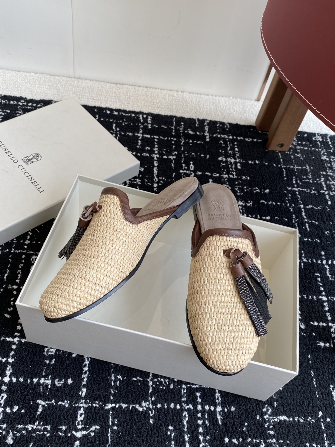 Brunello Cucinelli 25ss 春夏新款 编织半拖 乐福鞋‼
BC是意大利知名品牌,