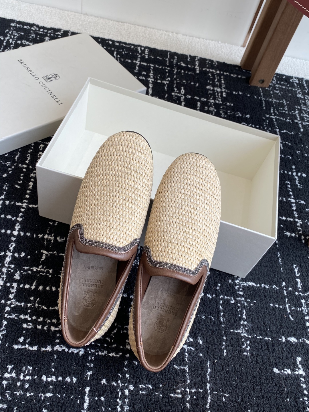 Brunello Cucinelli 25ss 春夏新款 编织半拖 乐福鞋‼
BC是意大利知名品牌,