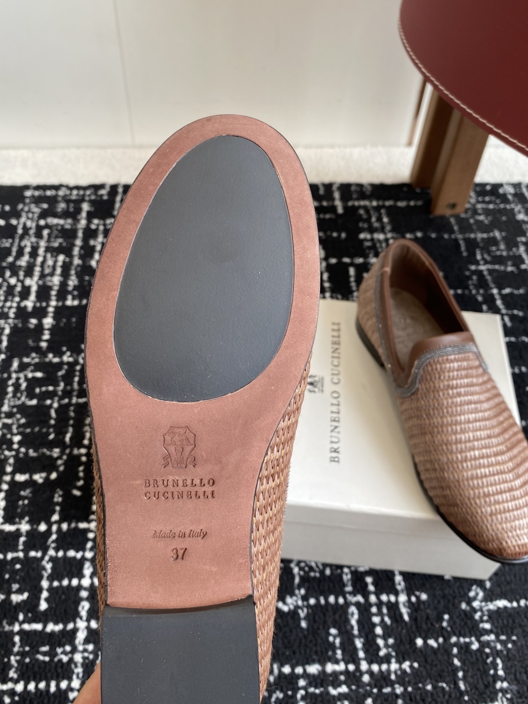 Brunello Cucinelli 25ss 春夏新款 编织半拖 乐福鞋‼
BC是意大利知名品牌,