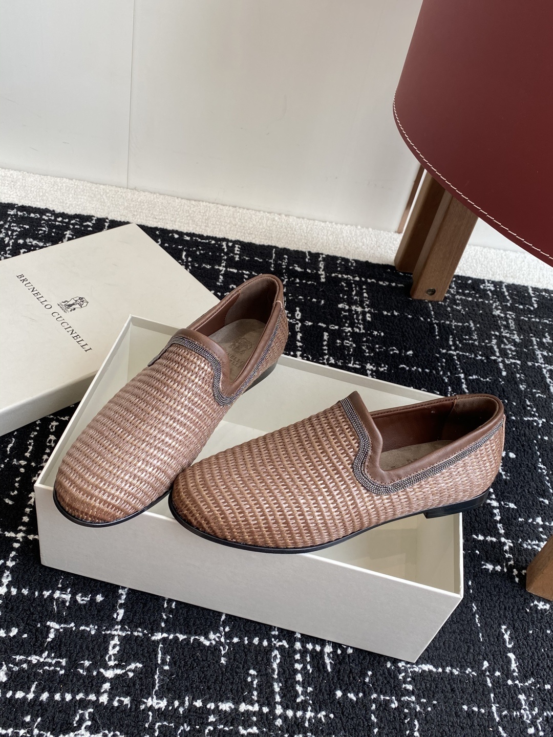 Brunello Cucinelli 25ss 春夏新款 编织半拖 乐福鞋‼
BC是意大利知名品牌,