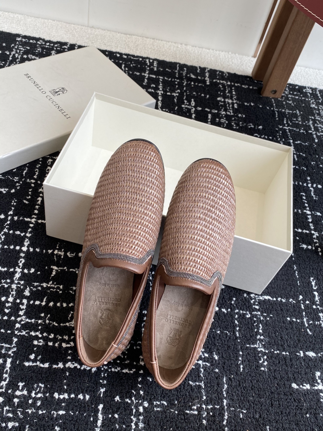 Brunello Cucinelli 25ss 春夏新款 编织半拖 乐福鞋‼
BC是意大利知名品牌,
