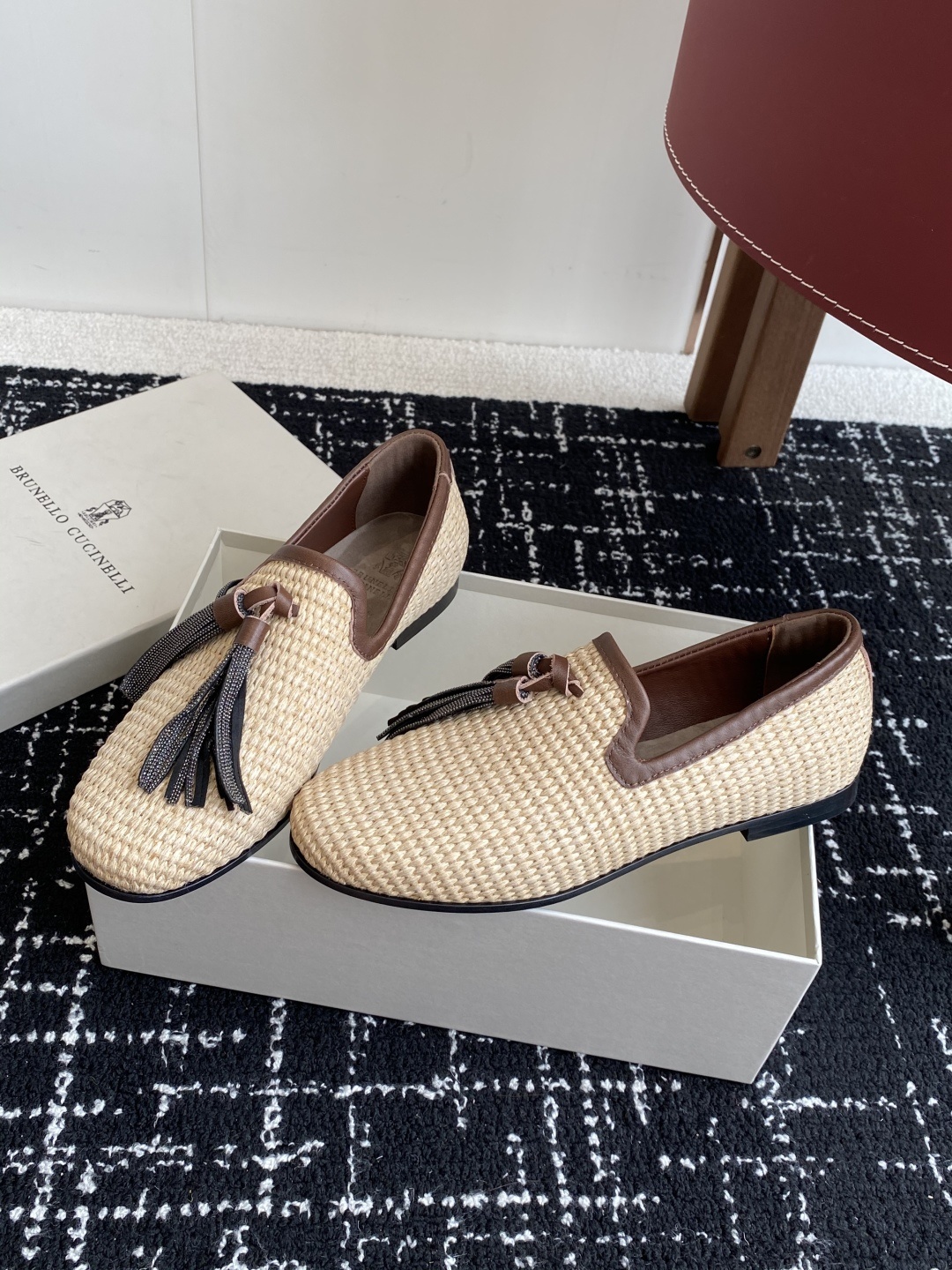 Brunello Cucinelli 25ss 春夏新款 编织半拖 乐福鞋‼
BC是意大利知名品牌,