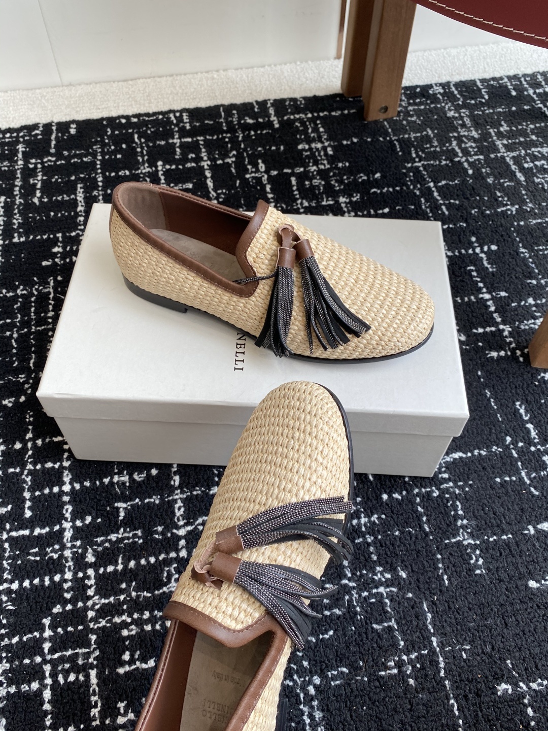 Brunello Cucinelli 25ss 春夏新款 编织半拖 乐福鞋‼
BC是意大利知名品牌,