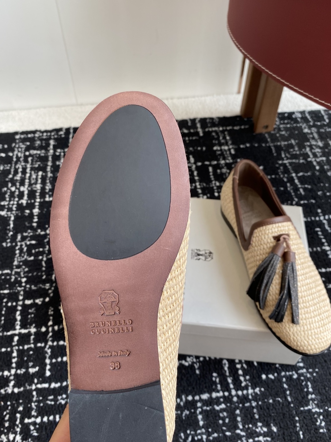 Brunello Cucinelli 25ss 春夏新款 编织半拖 乐福鞋‼
BC是意大利知名品牌,