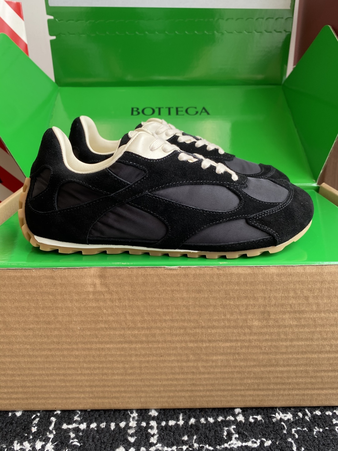 代购级（官网同步✈️盒包装）
Bottega Veneta BV葆蝶家 25ss新款 阿甘鞋 德训运动鞋