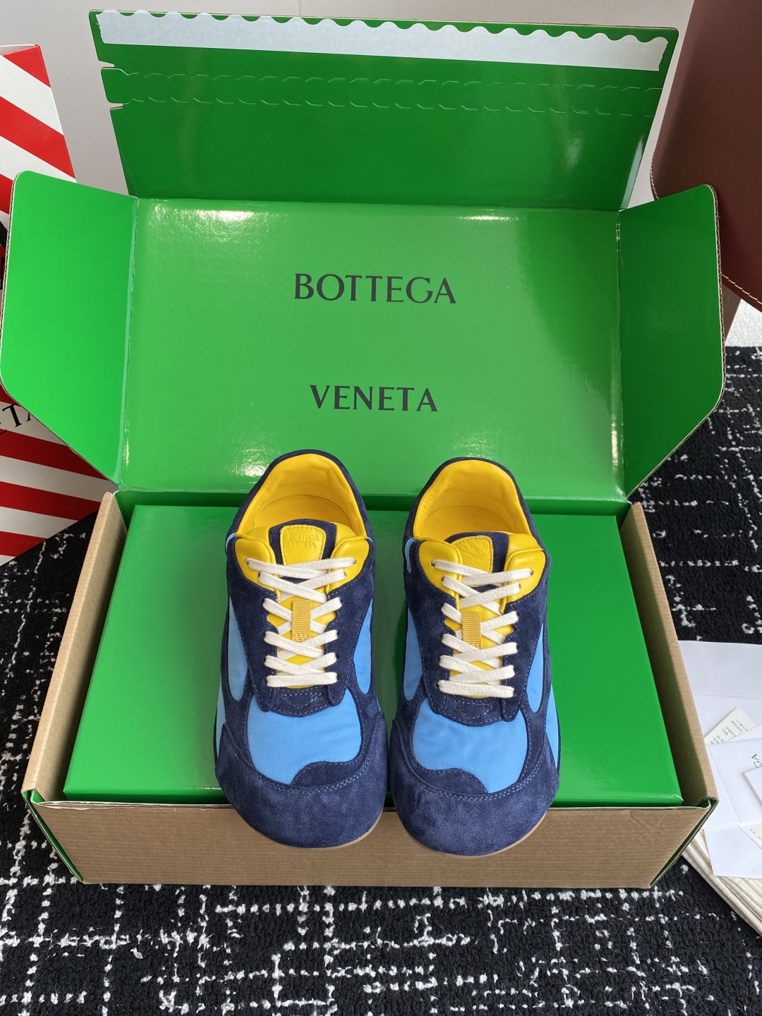 代购级（官网同步✈️盒包装）
Bottega Veneta BV葆蝶家 25ss新款 阿甘鞋 德训运动鞋