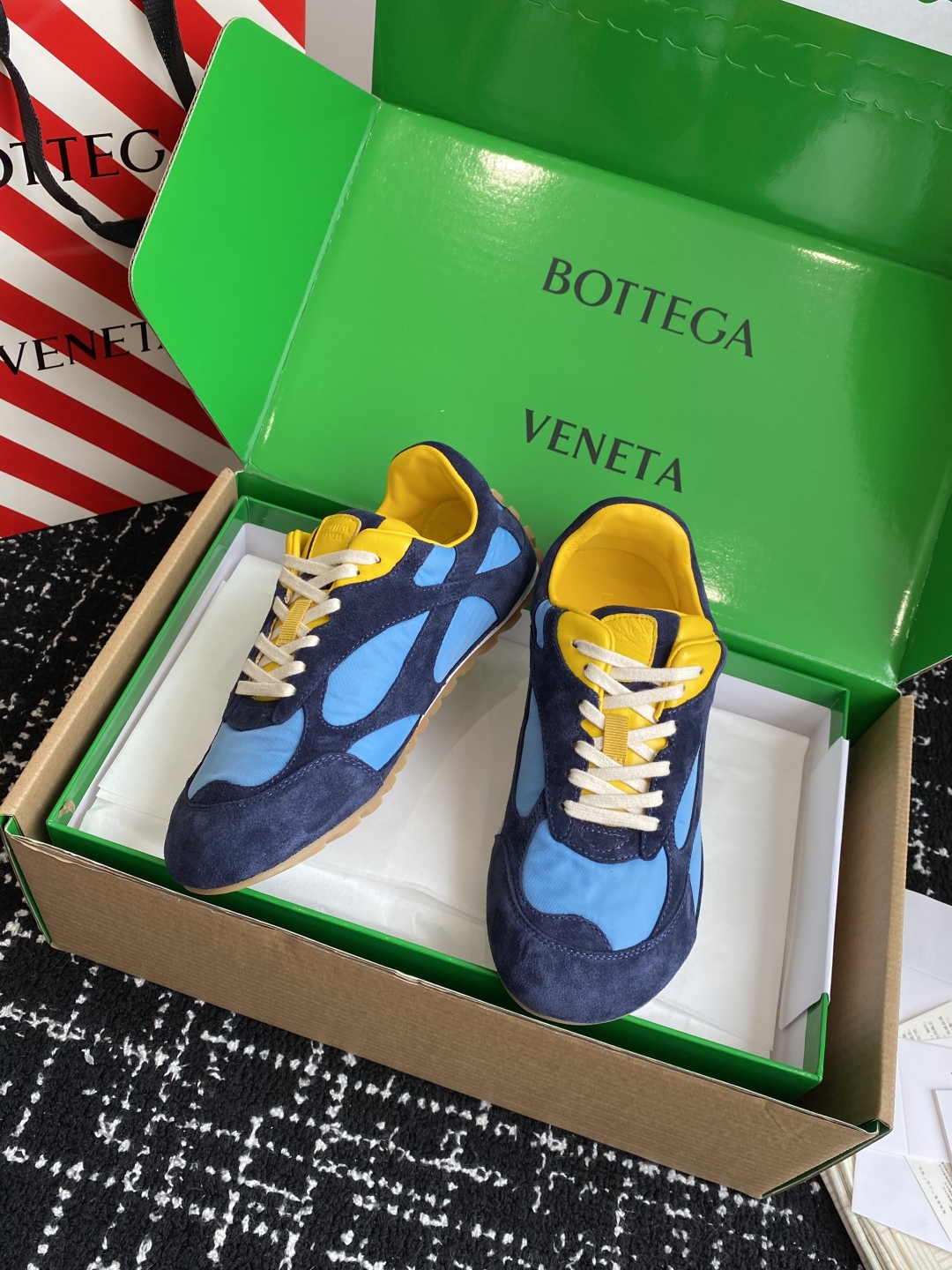 代购级（官网同步✈️盒包装）
Bottega Veneta BV葆蝶家 25ss新款 阿甘鞋 德训运动鞋