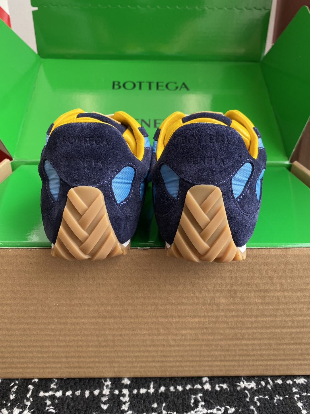 代购级（官网同步✈️盒包装）
Bottega Veneta BV葆蝶家 25ss新款 阿甘鞋 德训运动鞋