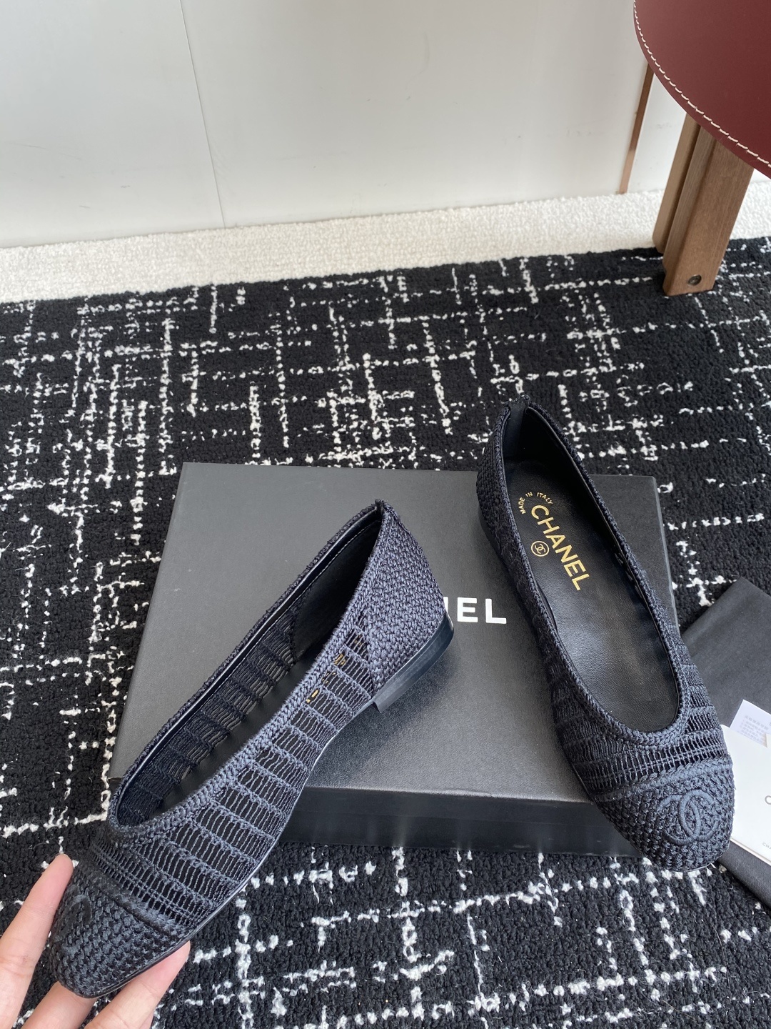 代购级
CHANEL小香 25ss 春夏鞋头 电绣点缀,芭蕾舞鞋 宛如女神脖子上的项链,上脚包裹性非常好