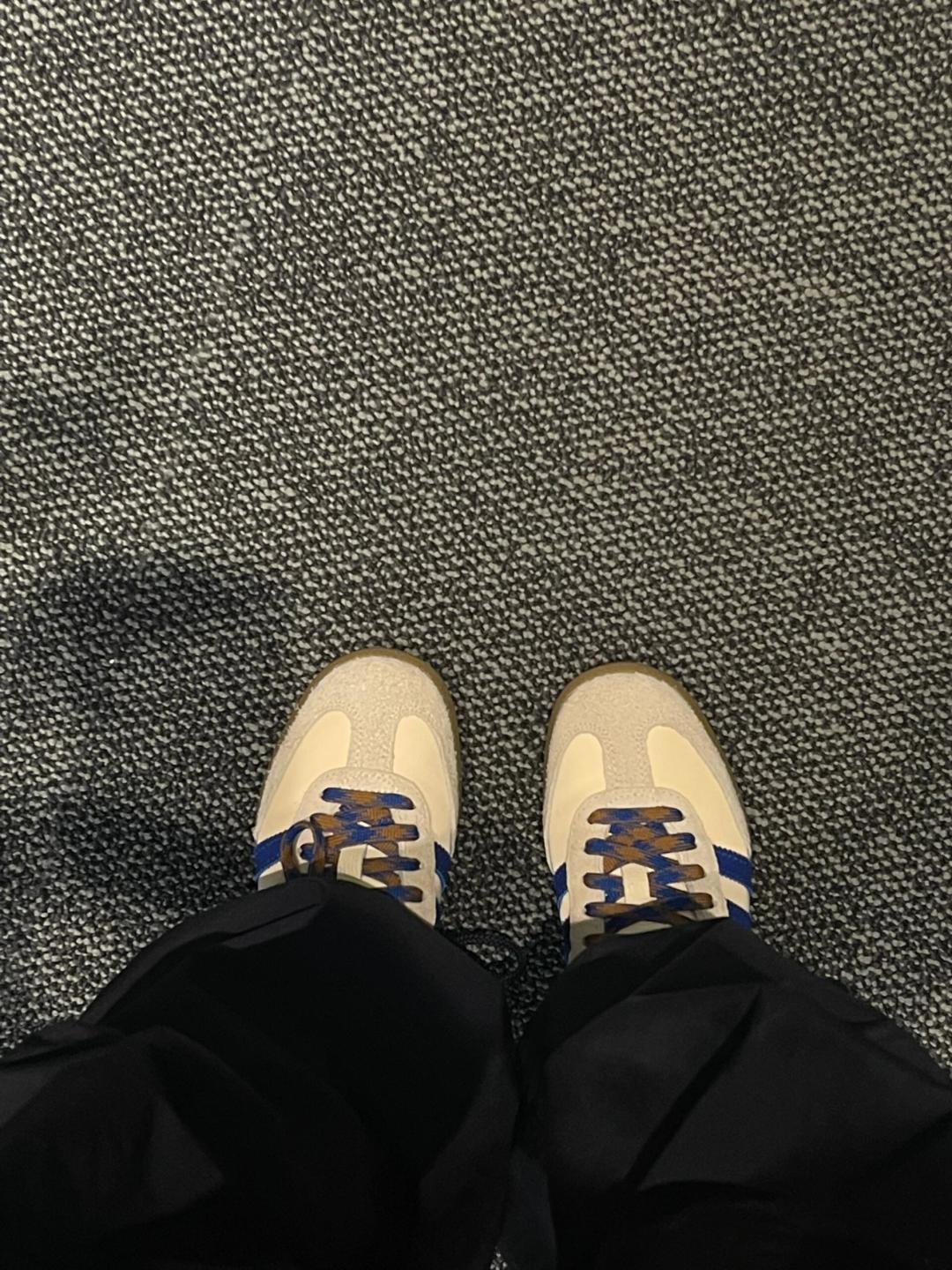 NO:692884,Upper foot picture reference, casual shoes/sports shoes, sneakers19860909上脚图 参考,休闲鞋/运动鞋,sneakers,Women's Shoes