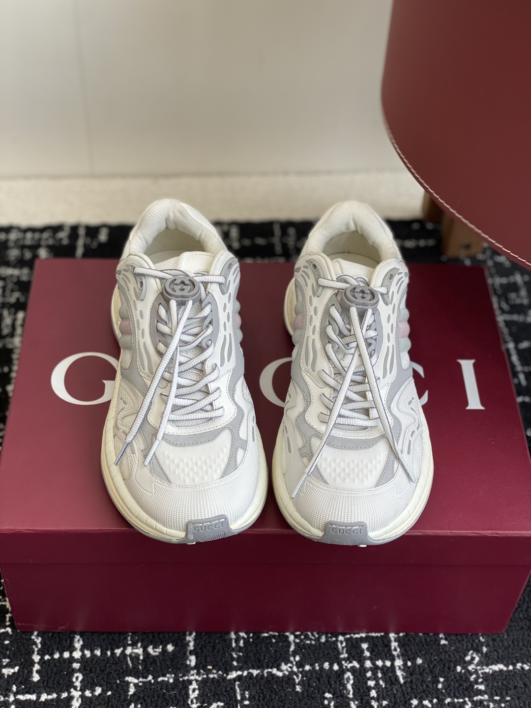 代购级（⚠️女码月底出货）
Gucci古驰 2.0运动鞋 情侣款 复古 休闲鞋 跑鞋
原版购入开发 做货
