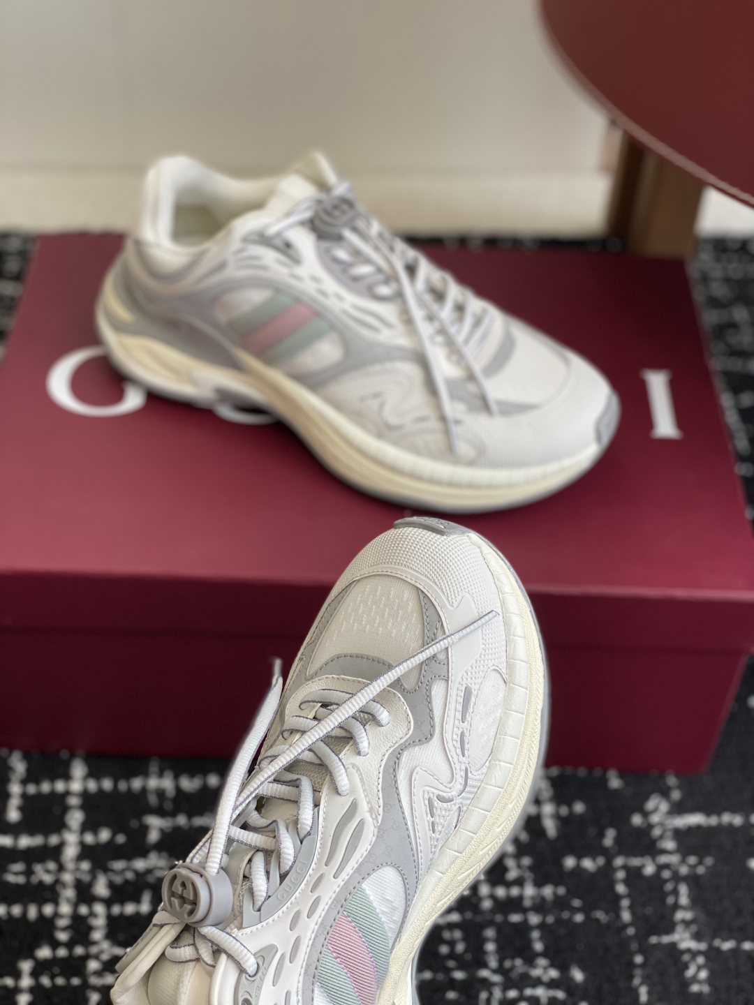 代购级（⚠️女码月底出货）
Gucci古驰 2.0运动鞋 情侣款 复古 休闲鞋 跑鞋
原版购入开发 做货