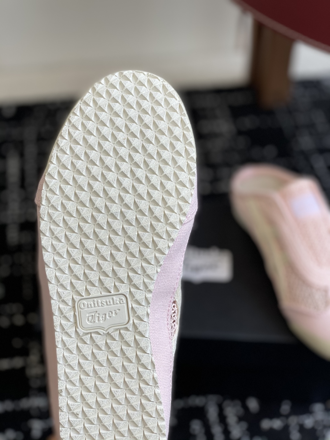 代购级
情侣款 Onitsuka Tiger鬼塚虎MEXICO 66 Sabot织物经典耐磨透气 低帮生