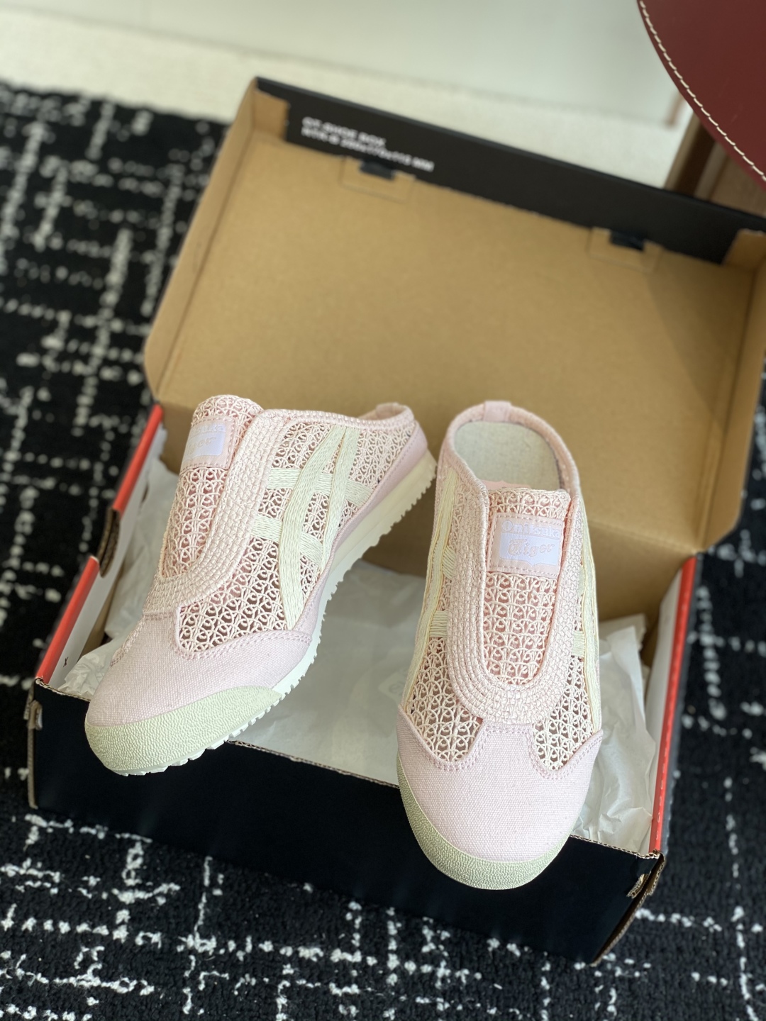 代购级
情侣款 Onitsuka Tiger鬼塚虎MEXICO 66 Sabot织物经典耐磨透气 低帮生