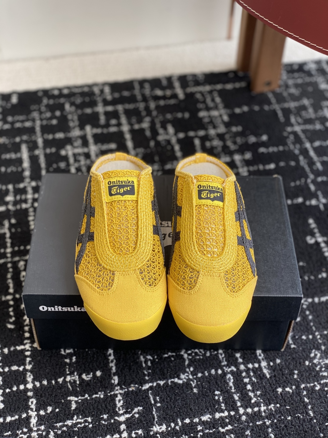 代购级
情侣款 Onitsuka Tiger鬼塚虎MEXICO 66 Sabot织物经典耐磨透气 低帮生