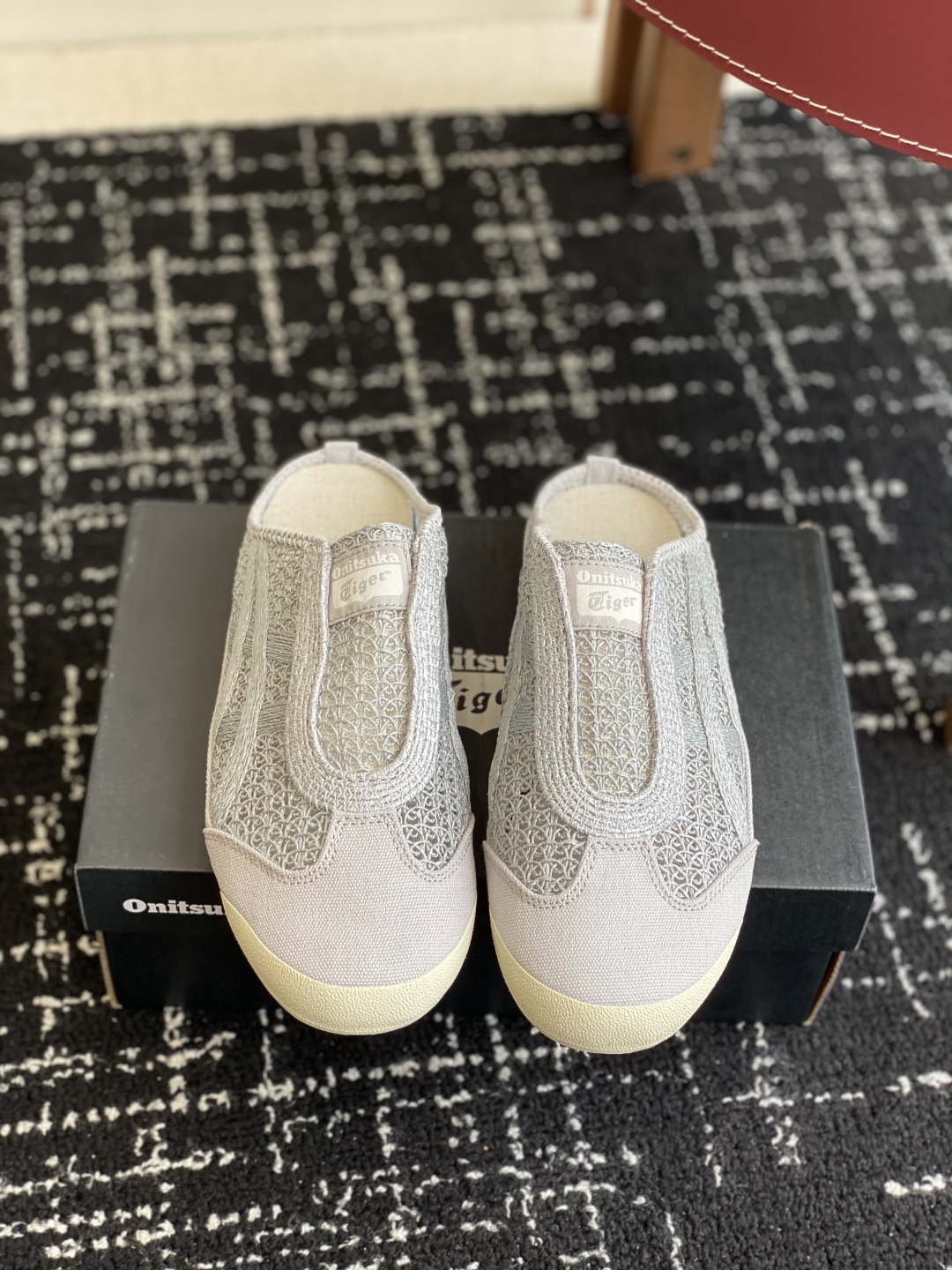 代购级
情侣款 Onitsuka Tiger鬼塚虎MEXICO 66 Sabot织物经典耐磨透气 低帮生