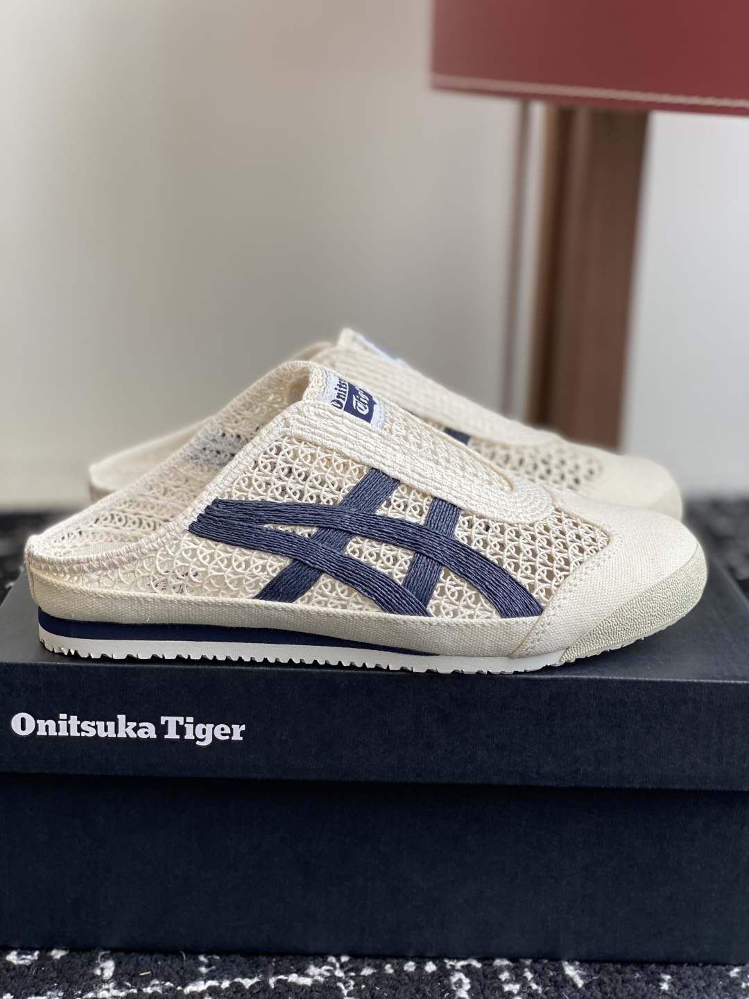 代购级
情侣款 Onitsuka Tiger鬼塚虎MEXICO 66 Sabot织物经典耐磨透气 低帮生